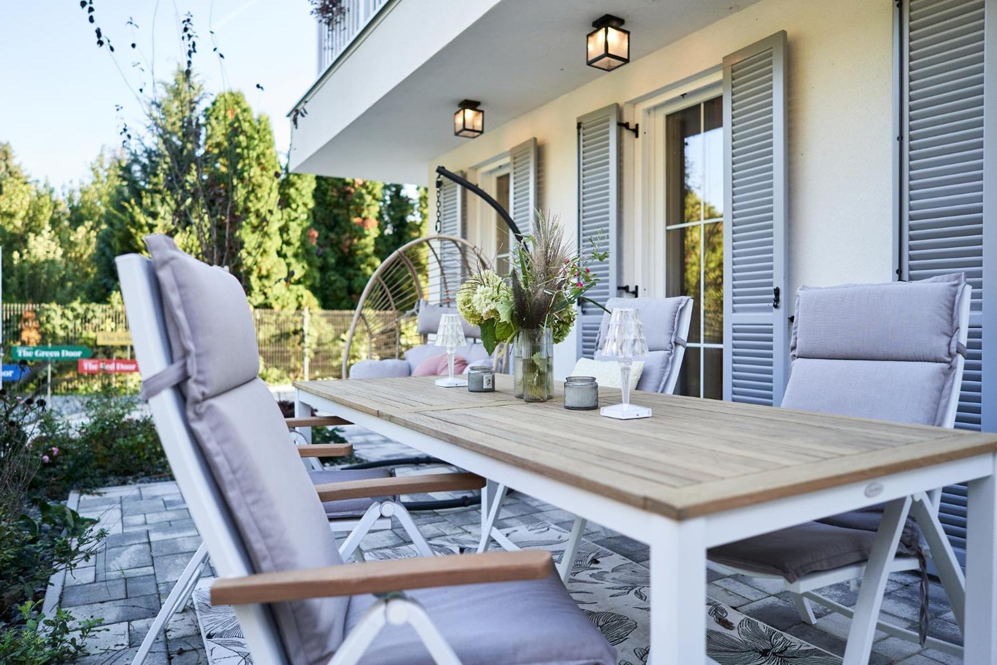 The Doors Luxury Apartment Mosonmagyaróvár Exteriör bild