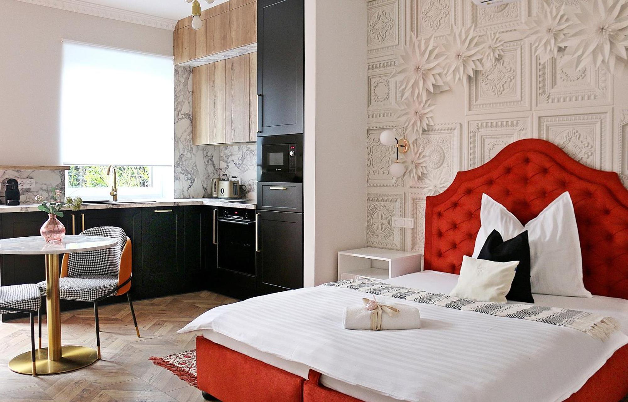 The Doors Luxury Apartment Mosonmagyaróvár Exteriör bild